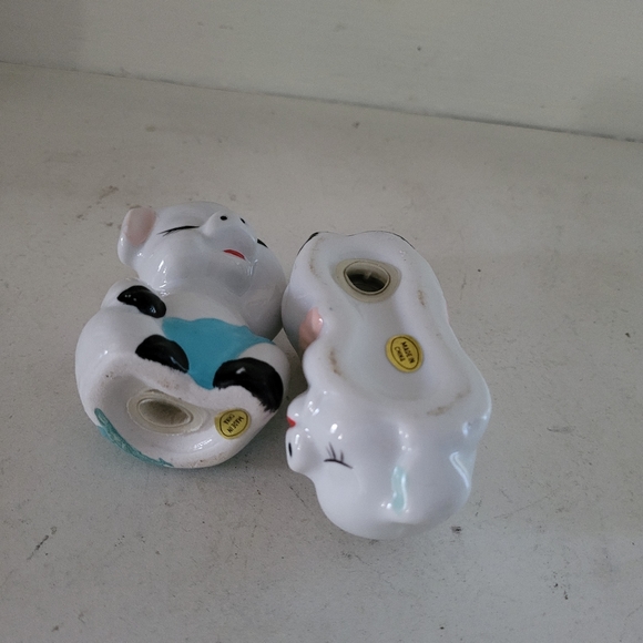 Lefton Pig salt and Pepper shaker - Picture 3 of 8